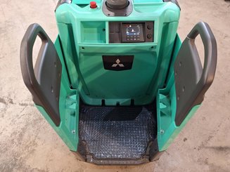 Transpaleta con plataforma Mitsubishi PBF25N3R MITSUBISHI - 12