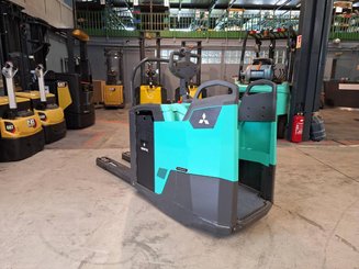 Transpaleta con plataforma Mitsubishi PBF25N3R MITSUBISHI - 5