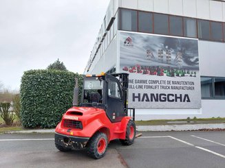 Carretilla todoterreno Hangcha TT30-2