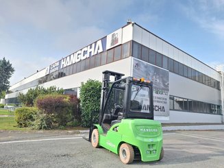 Carretilla contrapesada de 4 ruedas Hangcha XC30i