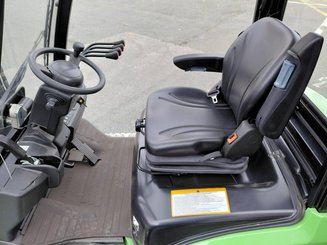 Carretilla contrapesada de 4 ruedas Hangcha XC30i
