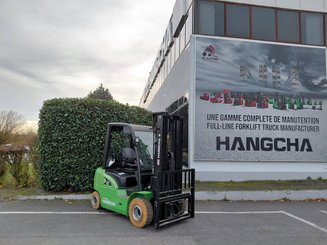 Carretilla contrapesada de 4 ruedas Hangcha XC30i