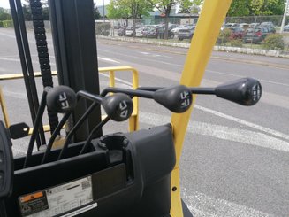 Carretilla contrapesada de 4 ruedas Hyster H5.0FT - 11
