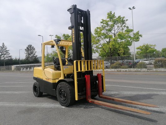 Carretilla contrapesada de 4 ruedas Hyster H5.0FT - 1