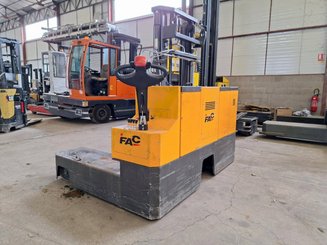 Apilador multidireccional FAC 4VR 2510