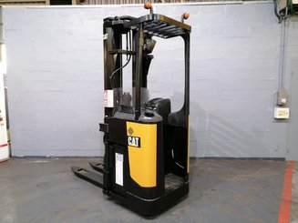 Apilador con plataforma Caterpillar NSR20N - 1