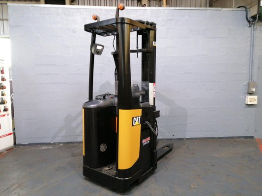 Apilador con plataforma Caterpillar NSR20N - 1