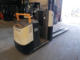 Recogepedidos de baja altura Crown GPC3040 - 2