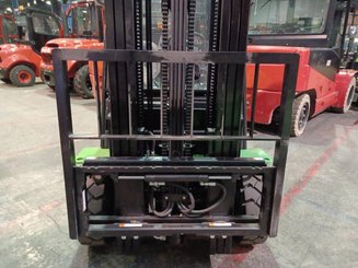 Carretilla contrapesada de 4 ruedas Hangcha XC25 - 2