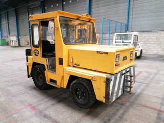 Tractor de remolque ATA 5500 LPG