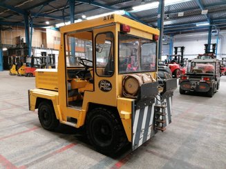 Tractor de remolque ATA 5500 LPG
