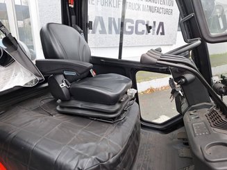 Carretilla contrapesada de 4 ruedas Hangcha XF25G