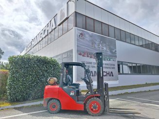 Carretilla contrapesada de 4 ruedas Hangcha XF35G