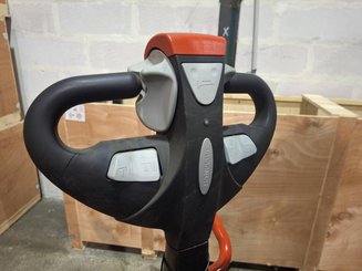 Apilador con plataforma Hangcha CDD16-AZ3S