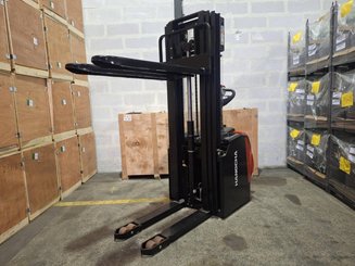 Apilador con plataforma Hangcha CDD16-AZ3S
