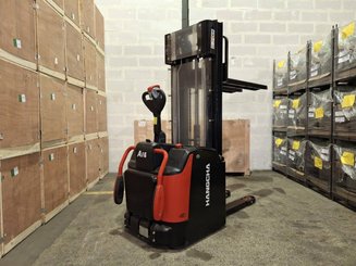 Apilador con plataforma Hangcha CDD16-AZ3S