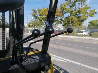 Carretilla contrapesada de 4 ruedas Hyster H4.00XL