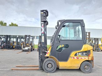 Carretilla contrapesada de 4 ruedas Caterpillar GP18N
