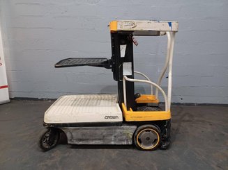Plataforma de mástil Crown WAVE60-118
