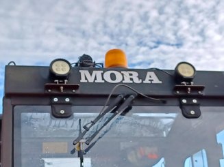 Carretilla contrapesada de 4 ruedas Mora M180C - 15