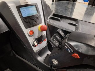 Carretilla retráctil Mitsubishi RB14N