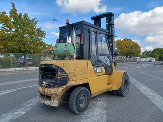 Carretilla contrapesada de 4 ruedas Caterpillar GP45K2