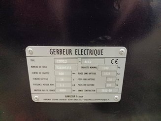 Apilador con conductor acompañante Hangcha CDD12-AEC2