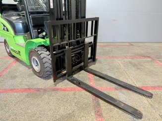 Carretilla contrapesada de 4 ruedas Hangcha XC18i