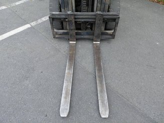 Carretilla contrapesada de 4 ruedas Komatsu FG25 T 11 E - 6