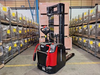 Apilador con plataforma Hangcha CDD20 AZ3S
