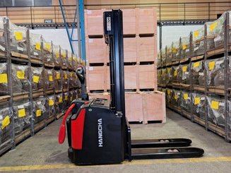 Apilador con plataforma Hangcha CDD20 AZ3S
