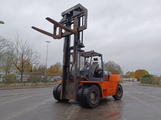Carretilla contrapesada de 4 ruedas Doosan D1808-S