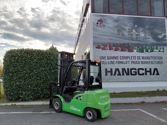 Carretilla contrapesada de 4 ruedas Hangcha XC30i