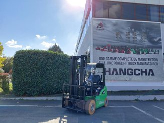 Carretilla contrapesada de 4 ruedas Hangcha XC25i