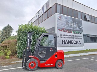 Carretilla contrapesada de 4 ruedas Hangcha XF25D