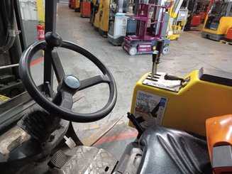 Carretilla articulada Aisle Master 20SE