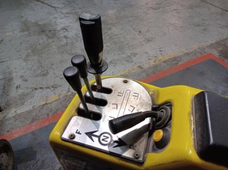 Carretilla articulada Aisle Master 20SE