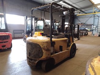 Carretilla contrapesada de 4 ruedas Caterpillar EP35K