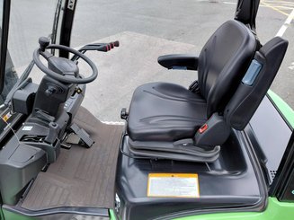Carretilla contrapesada de 4 ruedas Hangcha XC25i