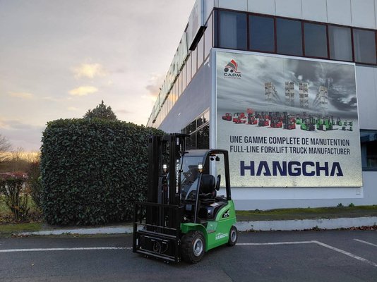 Carretilla contrapesada de 4 ruedas Hangcha XC25i - 1