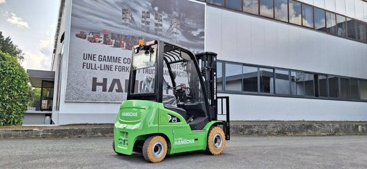 Carretilla contrapesada de 4 ruedas Hangcha XC25i