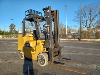 Carretilla contrapesada de 4 ruedas Caterpillar GC45K SWB