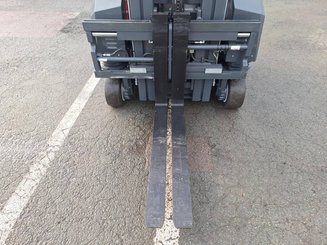 Carretilla multidireccional AMLIFT AGILIFT 3000E