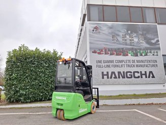 Carretilla contrapesada de 3 ruedas Hangcha XC3-18i (CPDS18-XCC2G-SI)