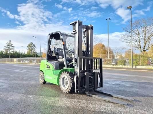 Carretilla eléctrica Hangcha XE35Hi (CPD35-XEY2H1-SI) - 1