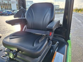 Carretilla eléctrica Hangcha XE35Hi (CPD35-XEY2H1-SI)