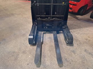 Carretilla retráctil Hangcha CQD18-XC5D-SI