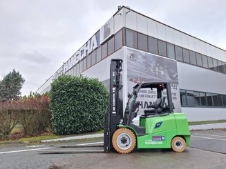 Carretilla contrapesada de 4 ruedas Hangcha AE30-I