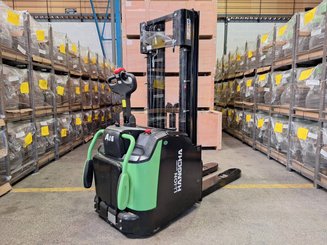 Apilador con plataforma Hangcha CDD16-AC2S-LI - 4