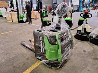 Transpaleta con plataforma Hangcha CBD20-AC2S-i - 1